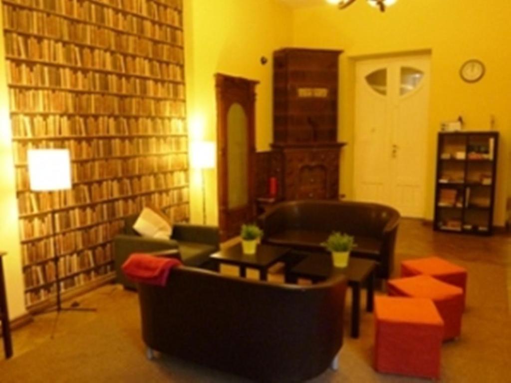 Hostel Witt Варшава Екстериор снимка