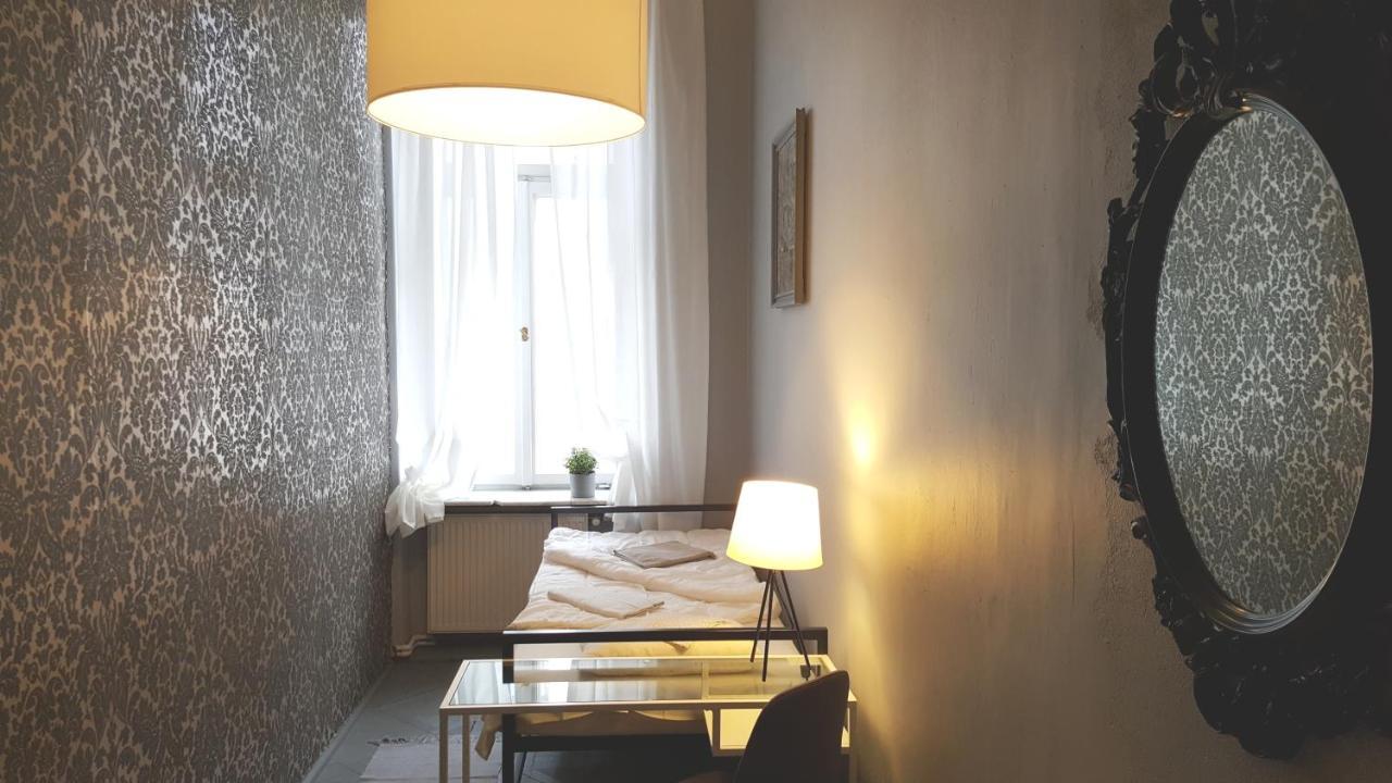 Hostel Witt Варшава Екстериор снимка