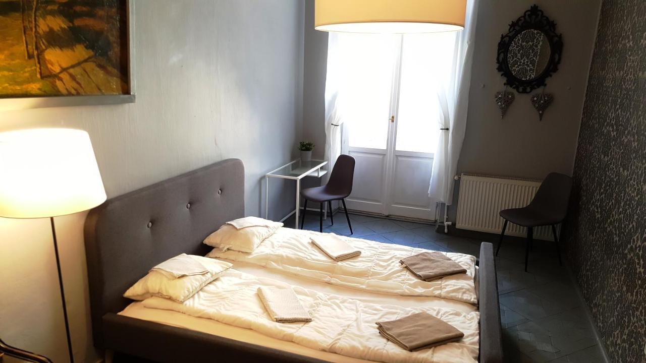 Hostel Witt Варшава Екстериор снимка