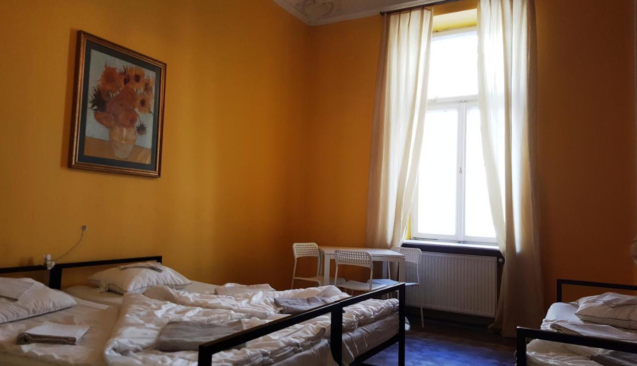 Hostel Witt Варшава Екстериор снимка